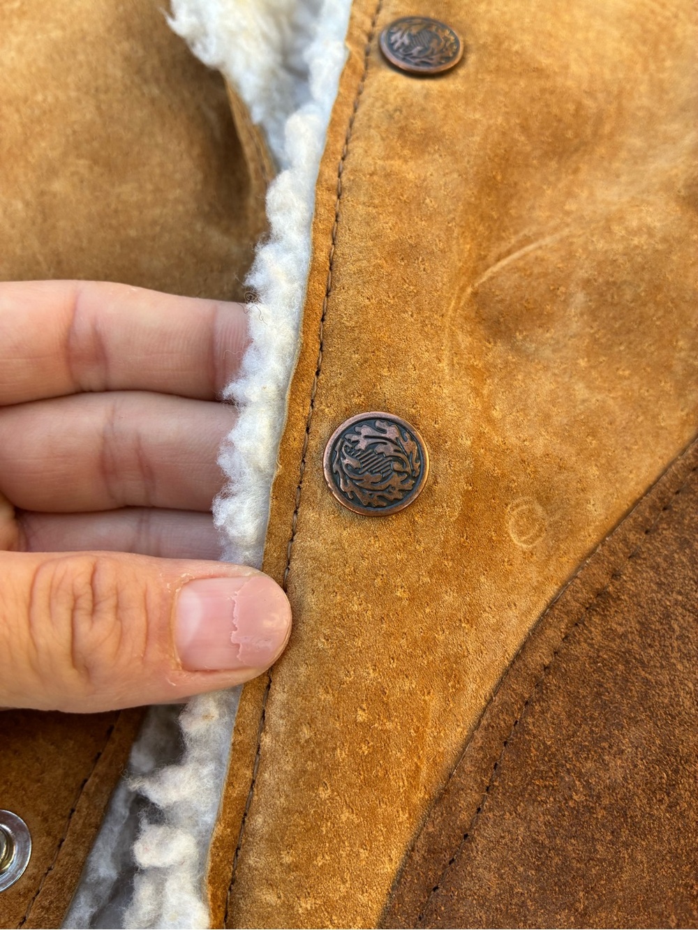Vest - Picture 2 of 6